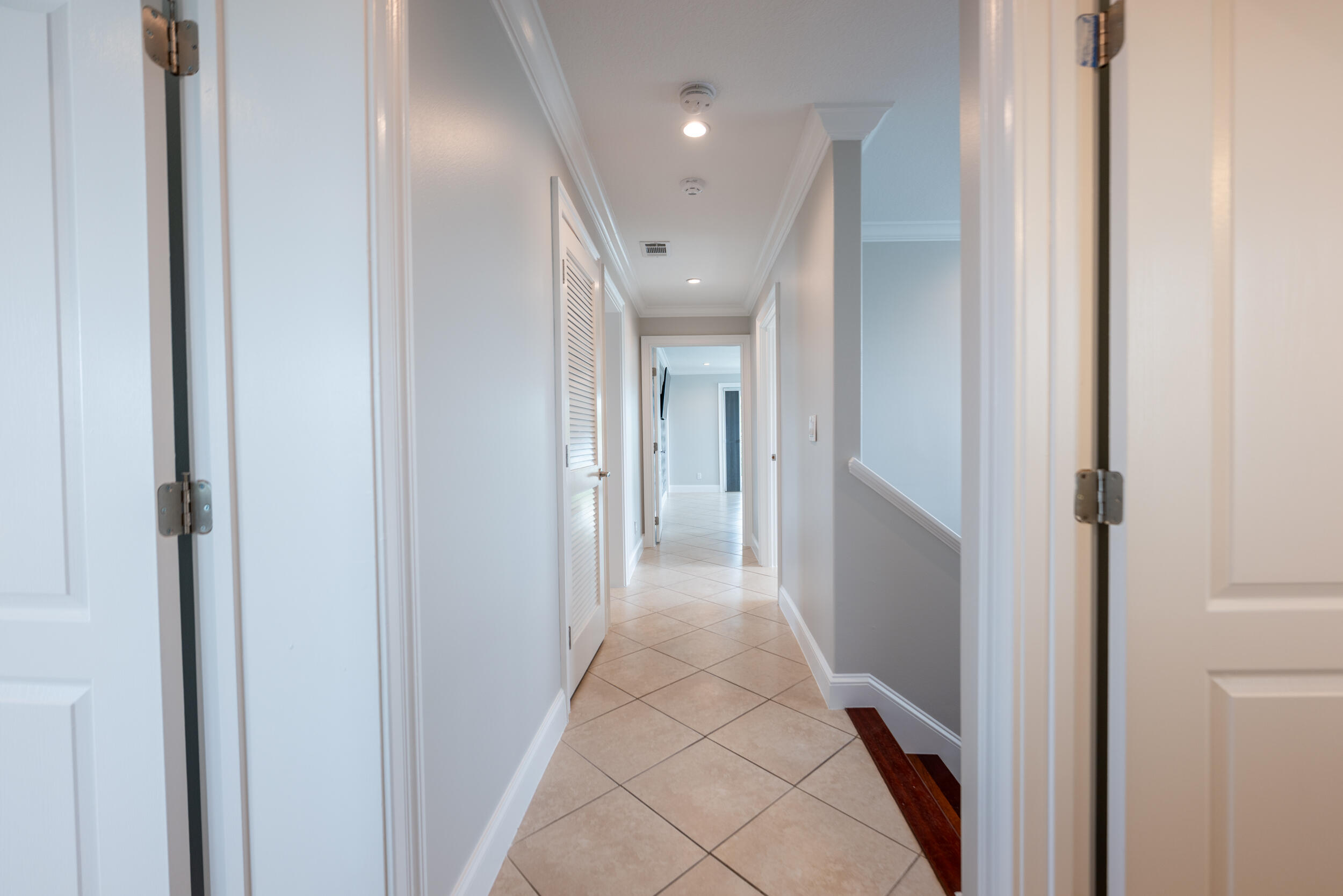 211 Shore Avenue Property Photo 23