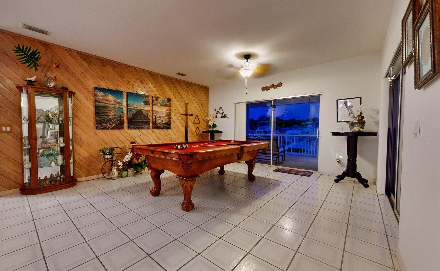 515 Caribbean Drive Property Photo 9