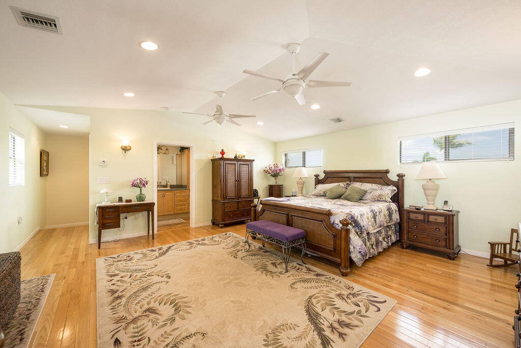 2809 Flagler Avenue Property Photo 13