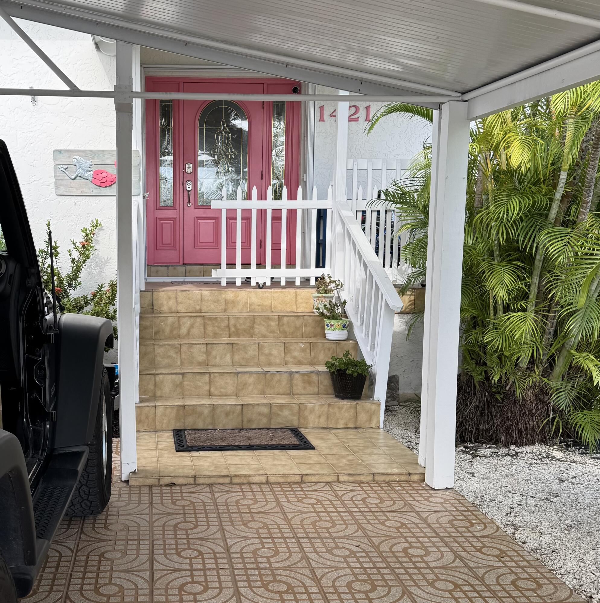 1421 12th Street Property Photo 1