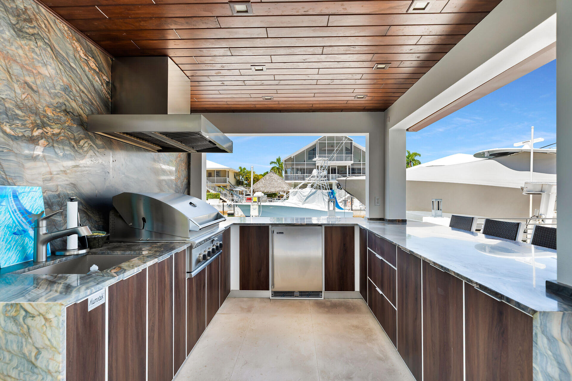 129 Marina Avenue Property Photo 10