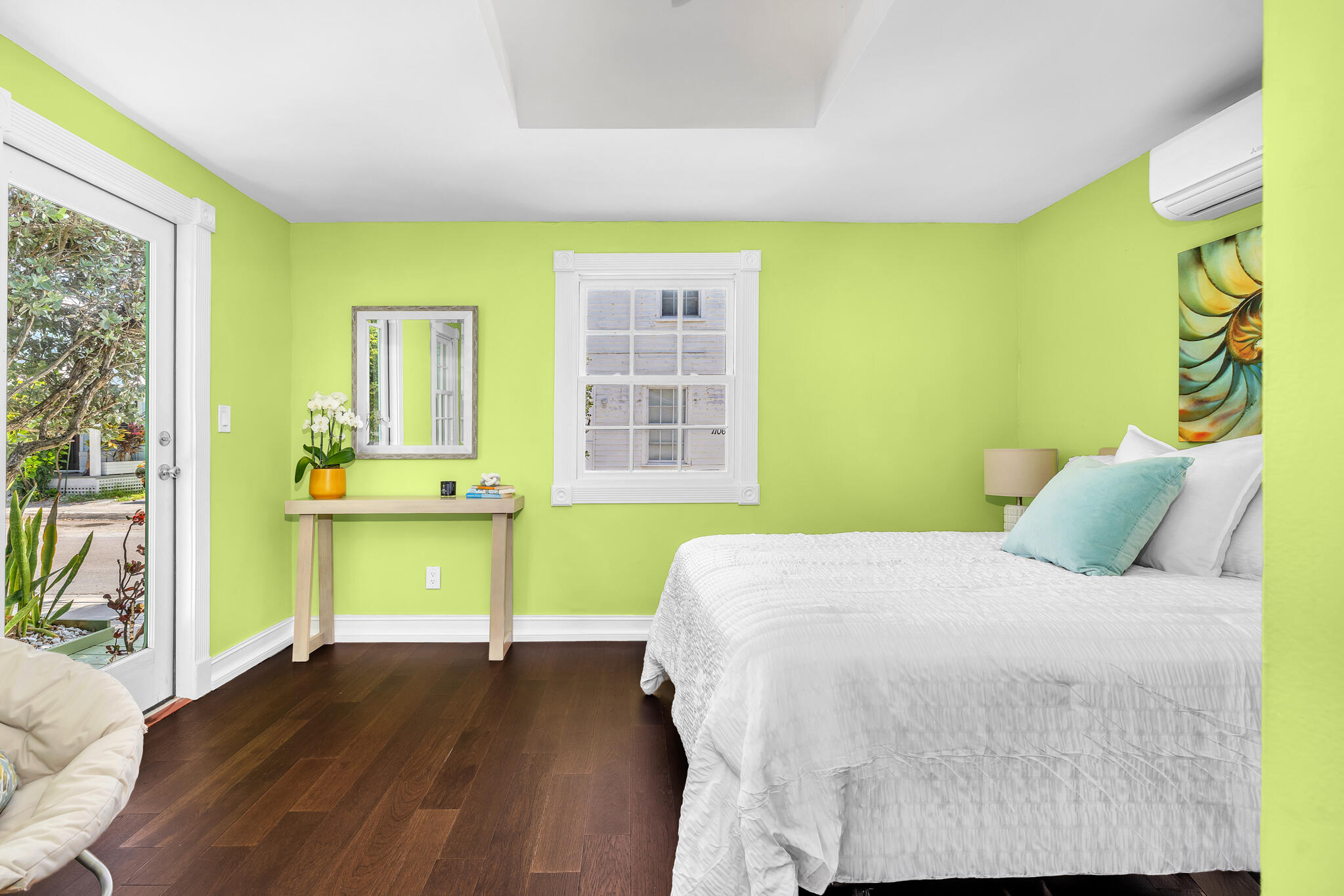 1105 Olivia Street Property Photo 10
