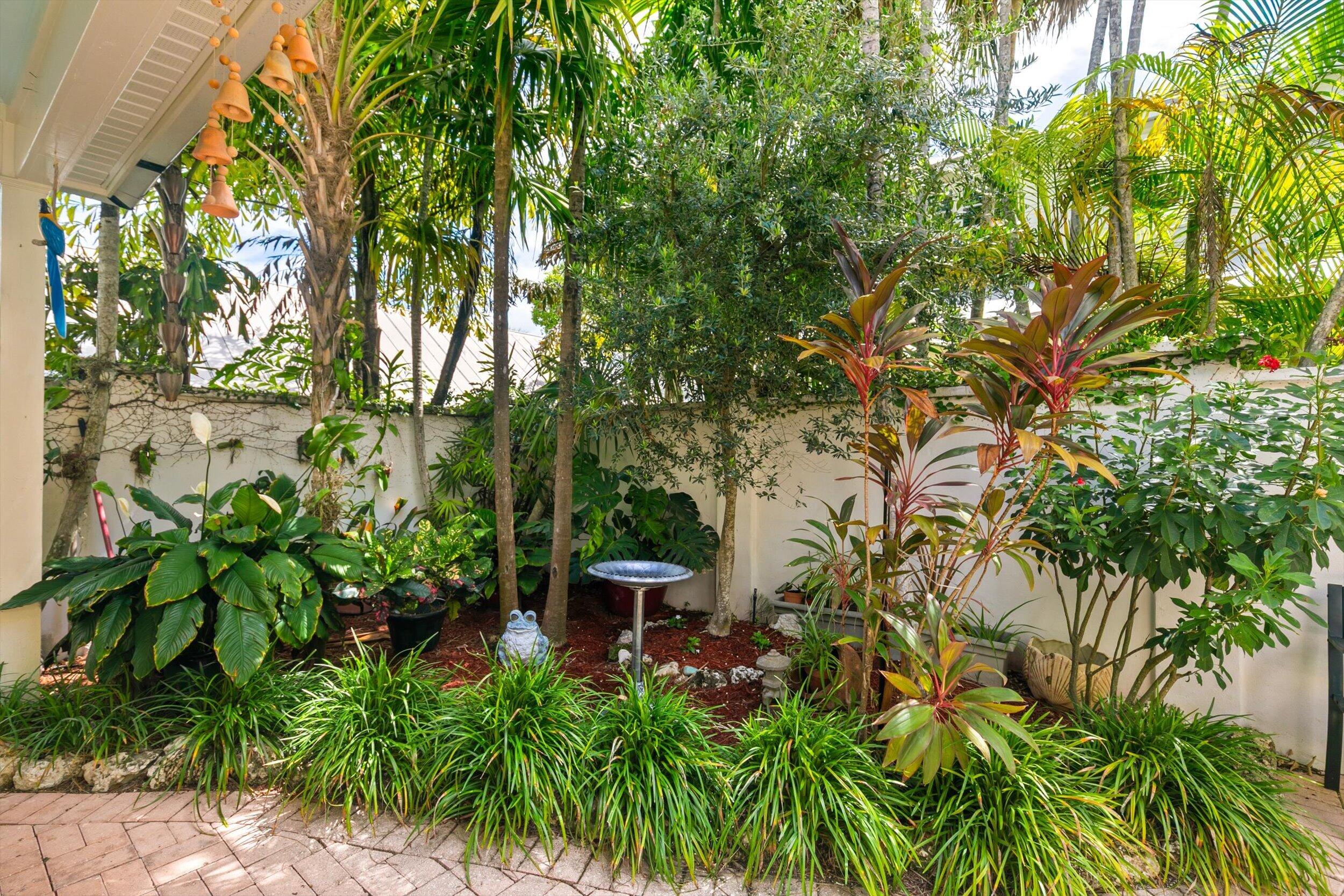 210 Golf Club Drive Property Photo 40