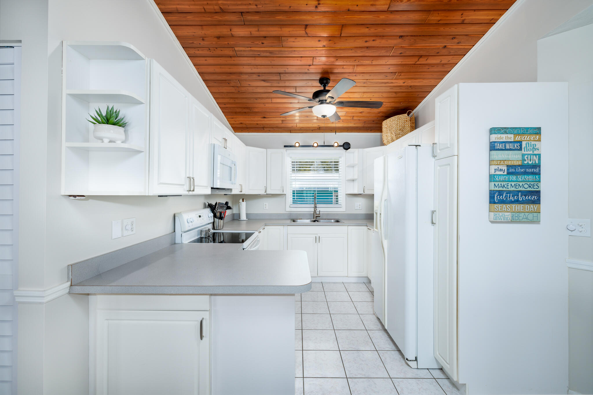 29038 Violet Drive Property Photo 18