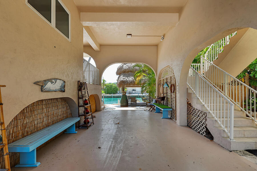364 E Seaview Drive Property Photo 9