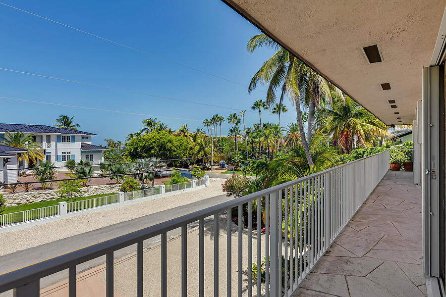 364 E Seaview Drive Property Photo 11