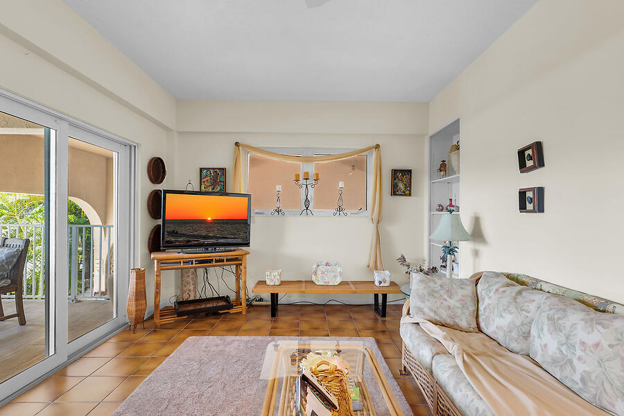 364 E Seaview Drive Property Photo 33