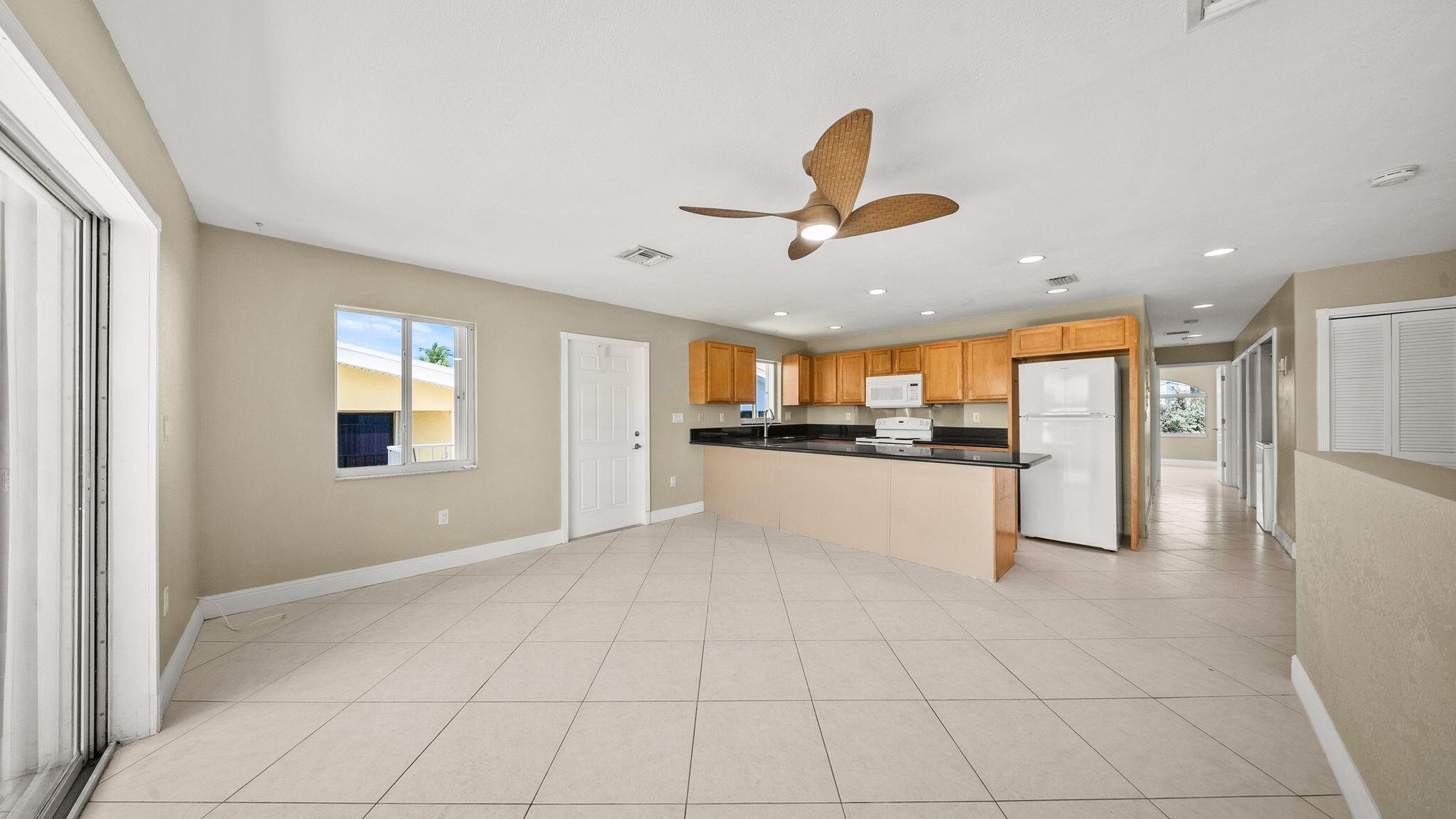 51 Coral Lane Property Photo 7