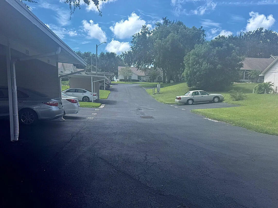 2435 Bentley Drive Property Photo 5