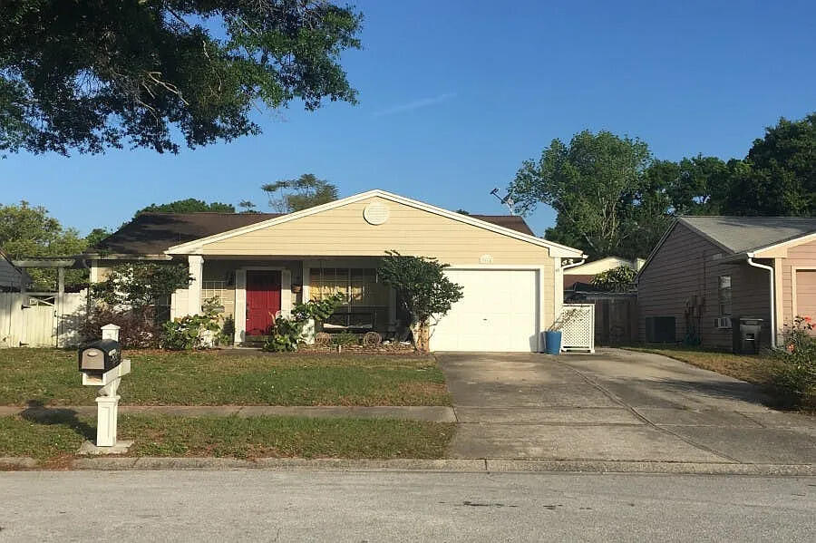 3864 Regent Drive Property Photo 1