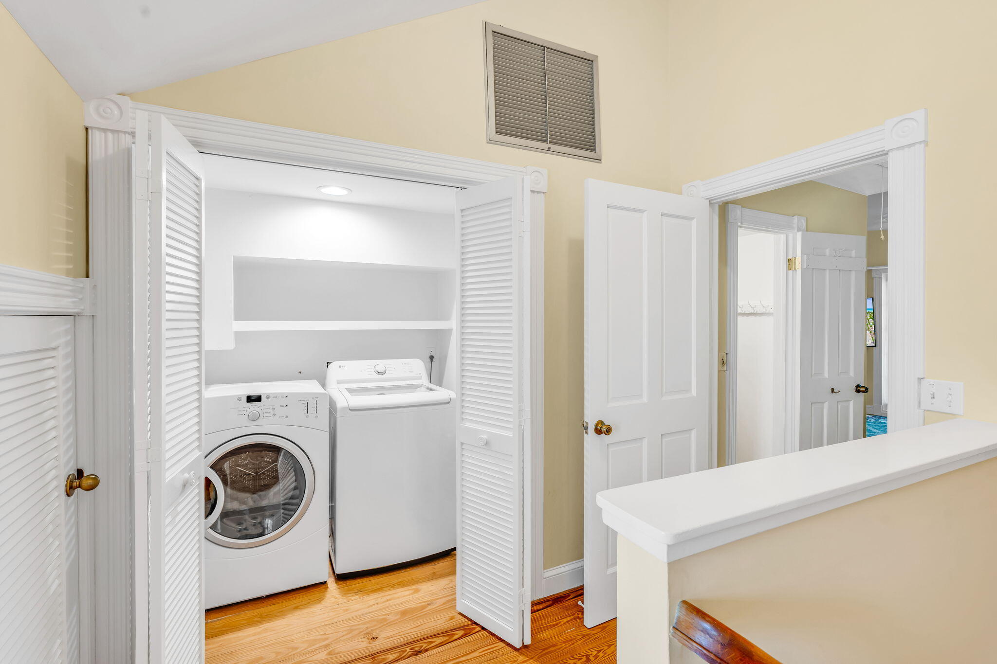3365 Flagler Avenue Property Photo 11