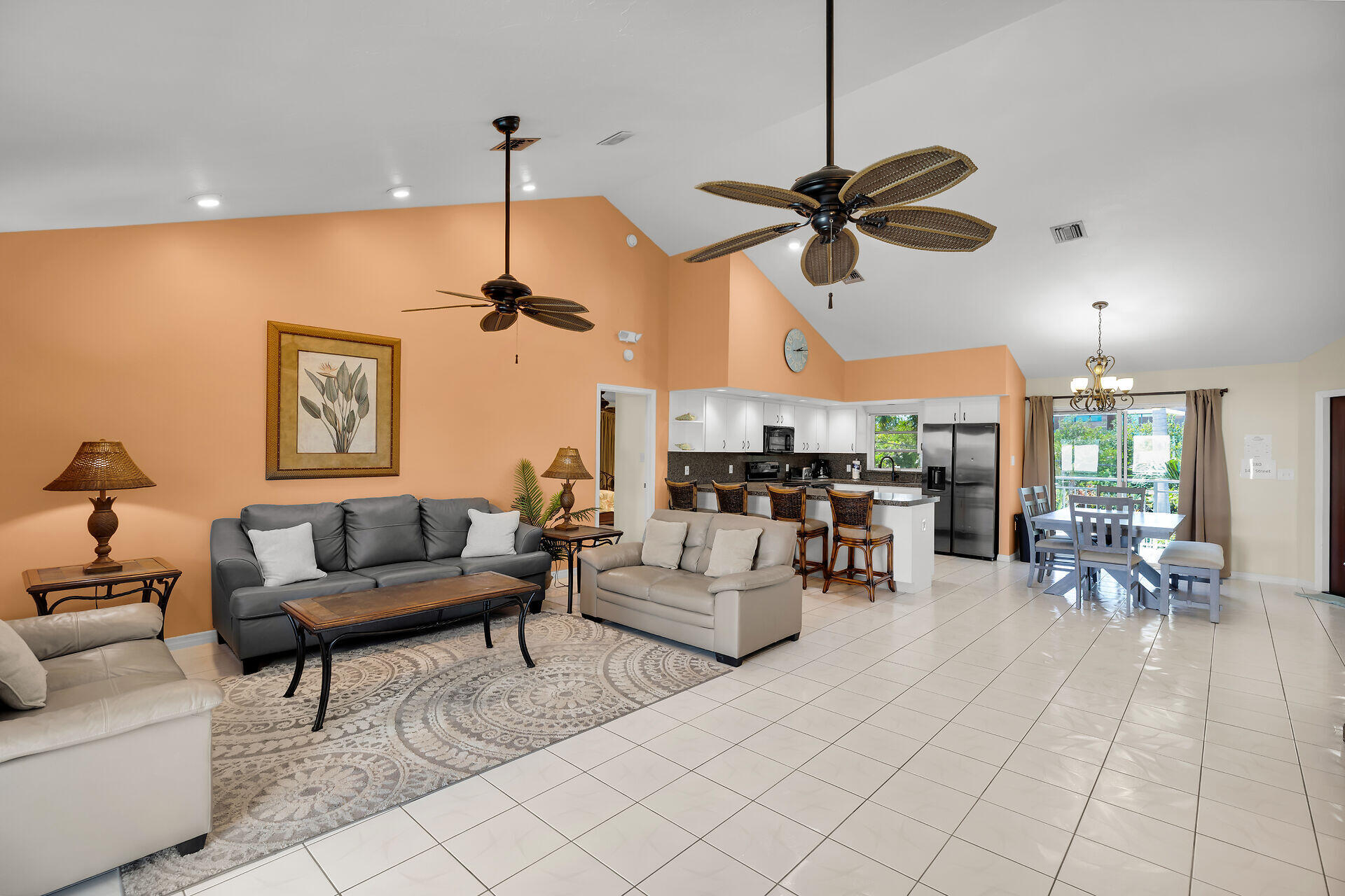 280 14th Street Property Photo 4