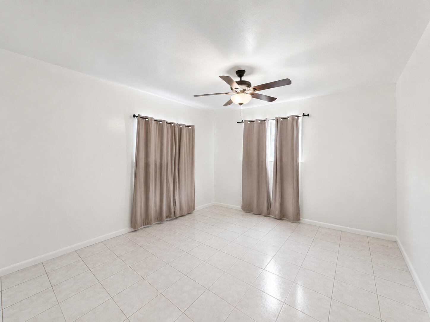 129 Normandy Drive Property Photo 9
