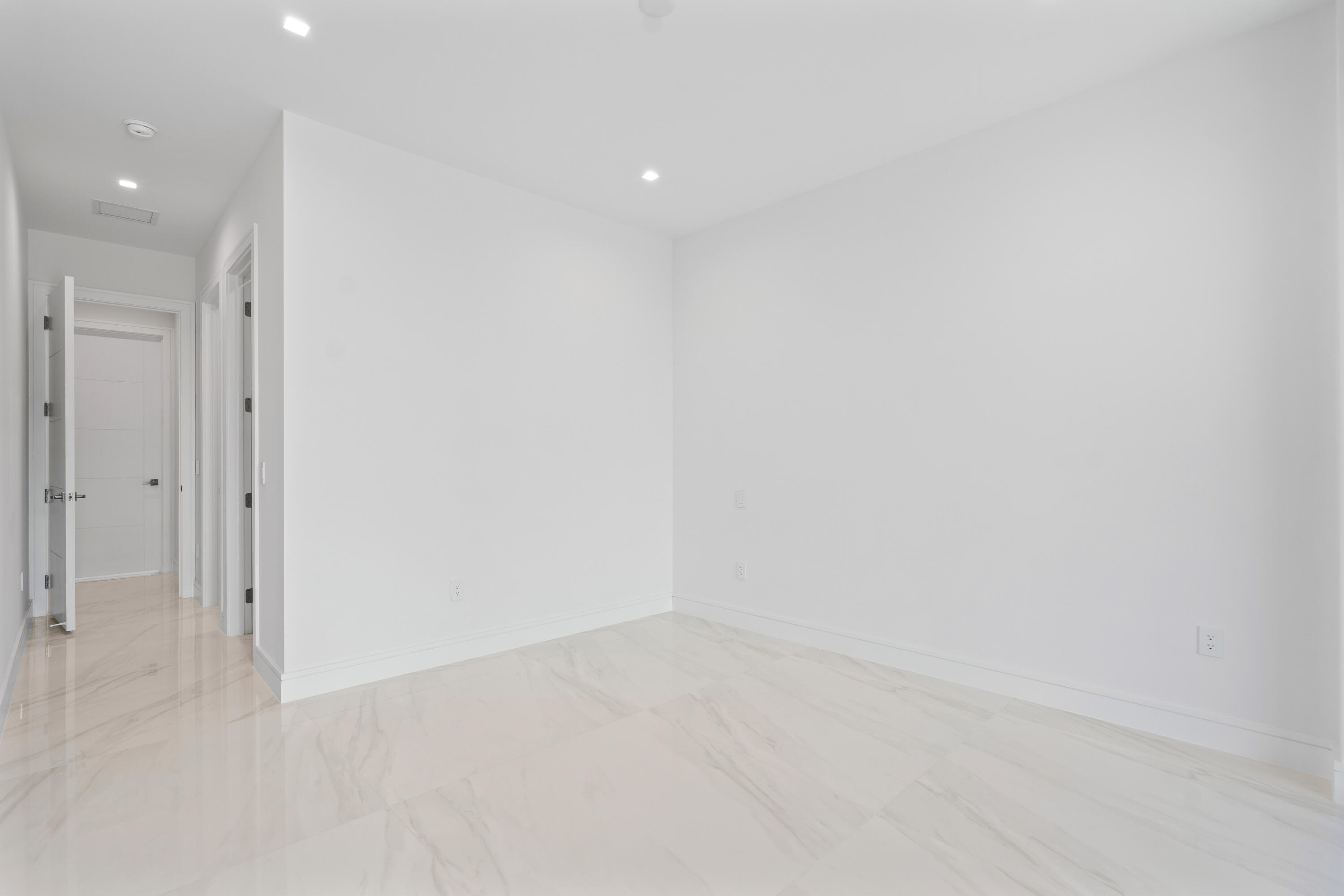 16 Seaside Avenue Property Photo 61