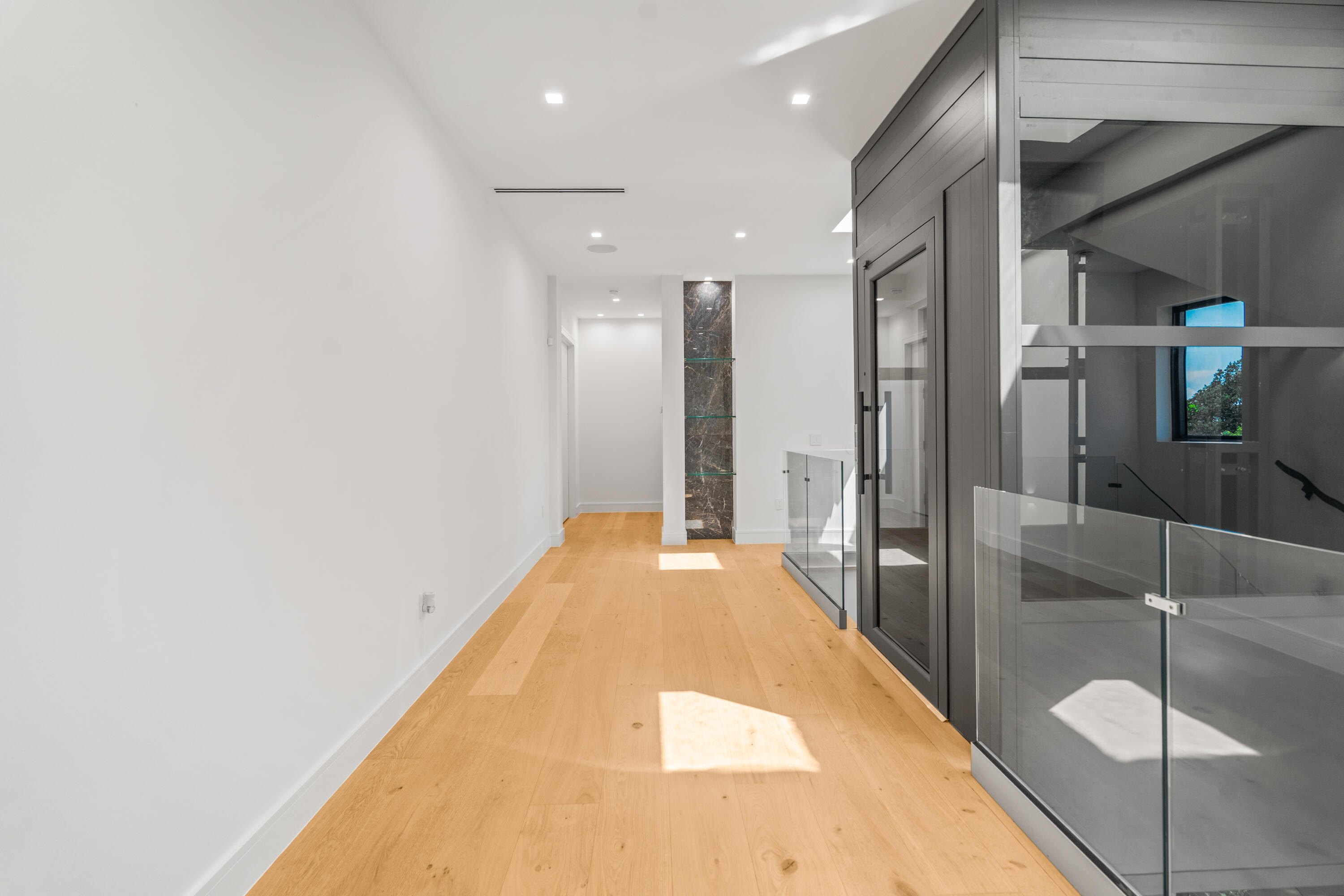 16 Seaside Avenue Property Photo 65