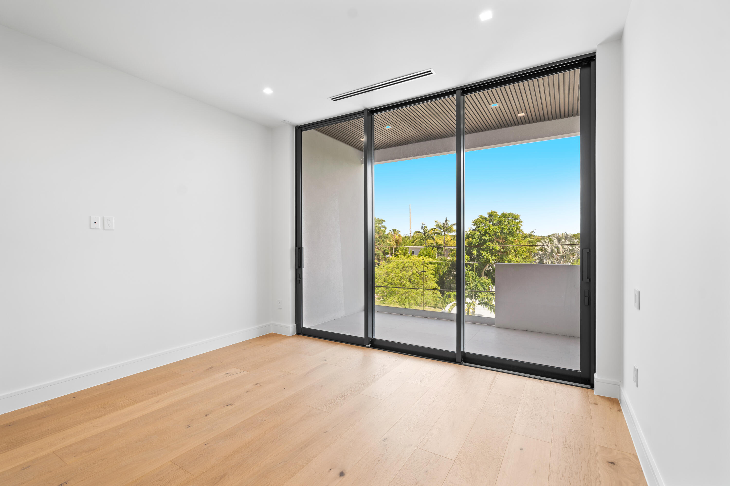 16 Seaside Avenue Property Photo 97