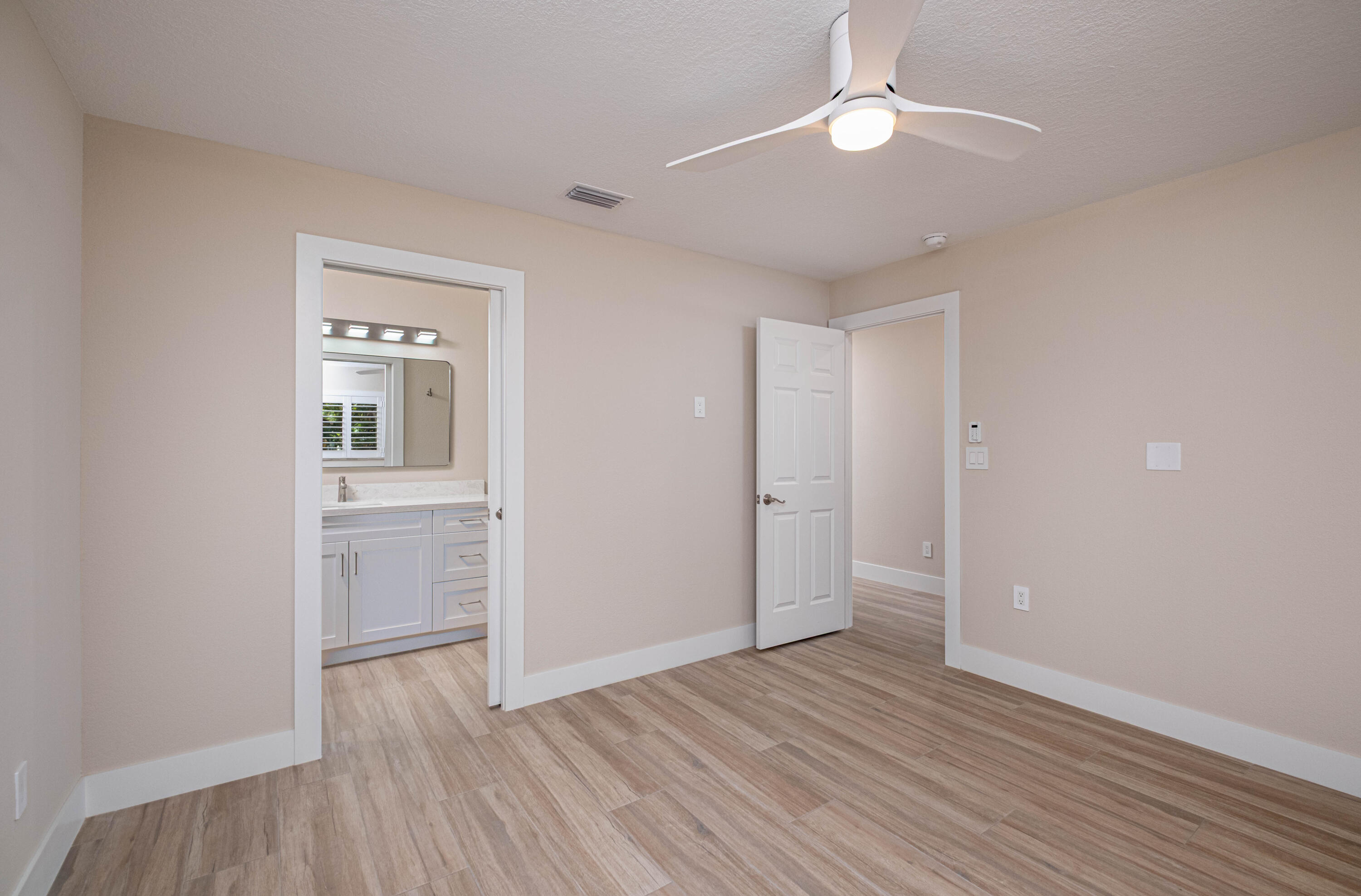 28 Bonefish Avenue Property Photo 8