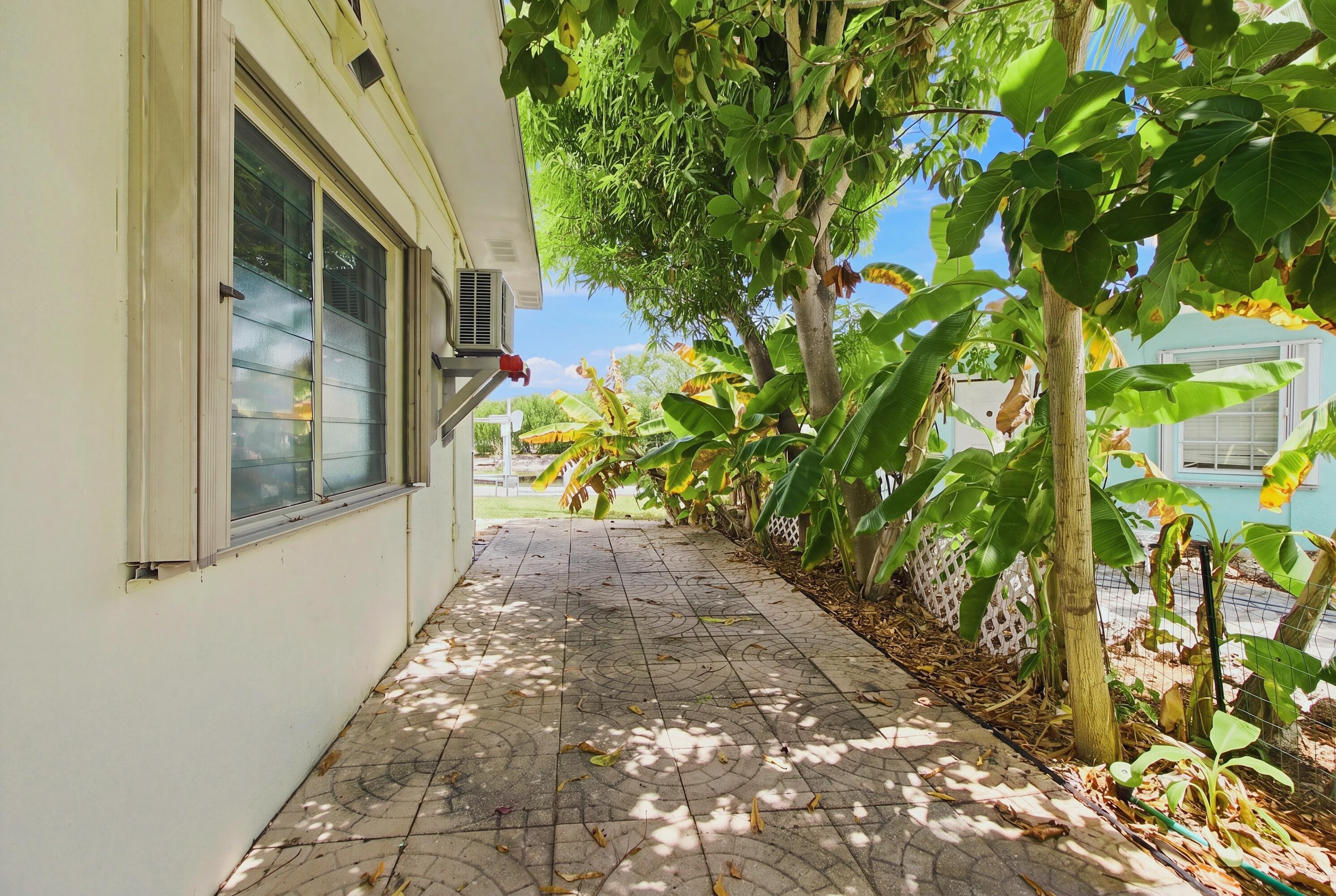 24923 Park Drive Property Photo 8