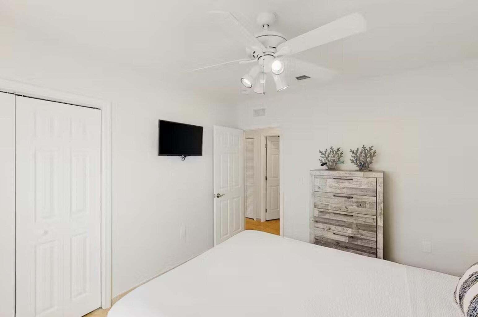 360 3rd St Street Property Photo 13