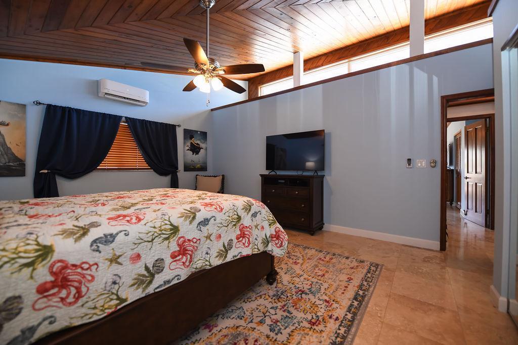 177 Lorelane Place Property Photo 12