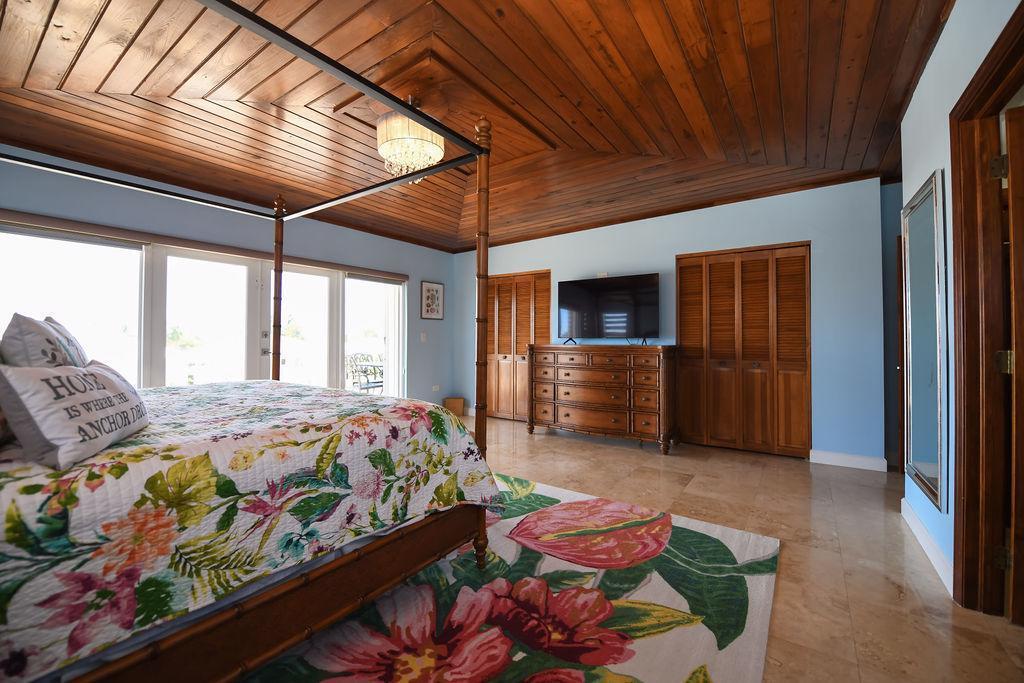 177 Lorelane Place Property Photo 17