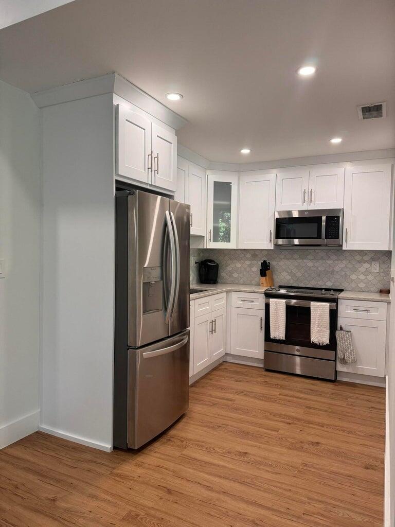 34 Pompano Avenue Property Photo 5