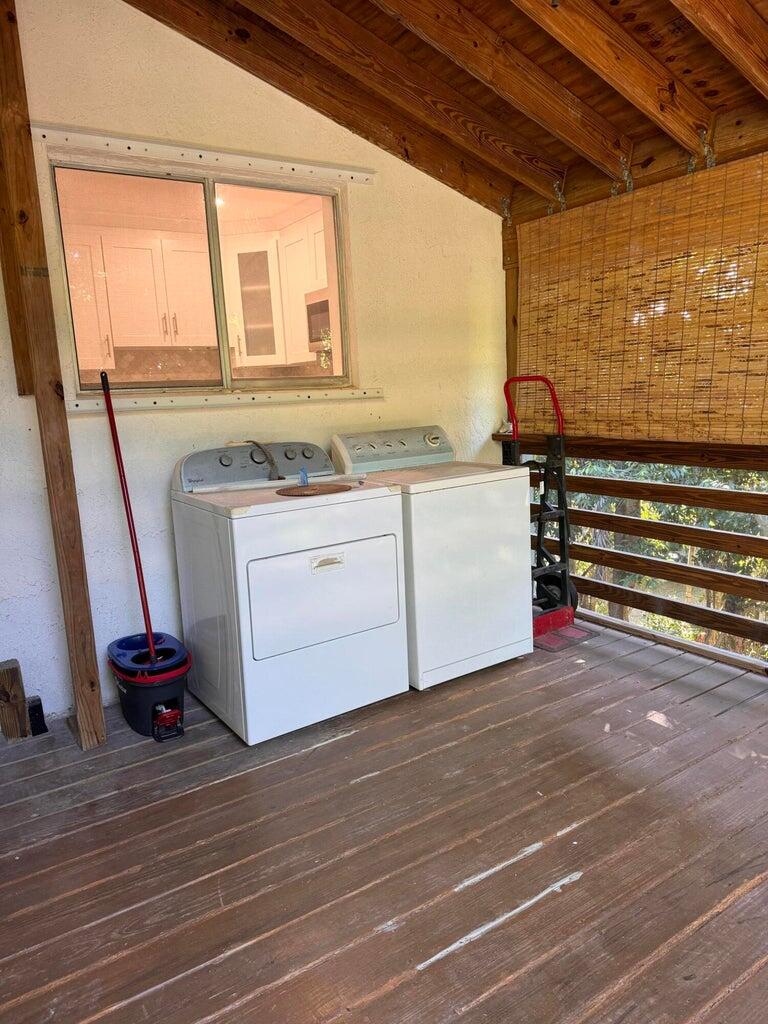 34 Pompano Avenue Property Photo 15