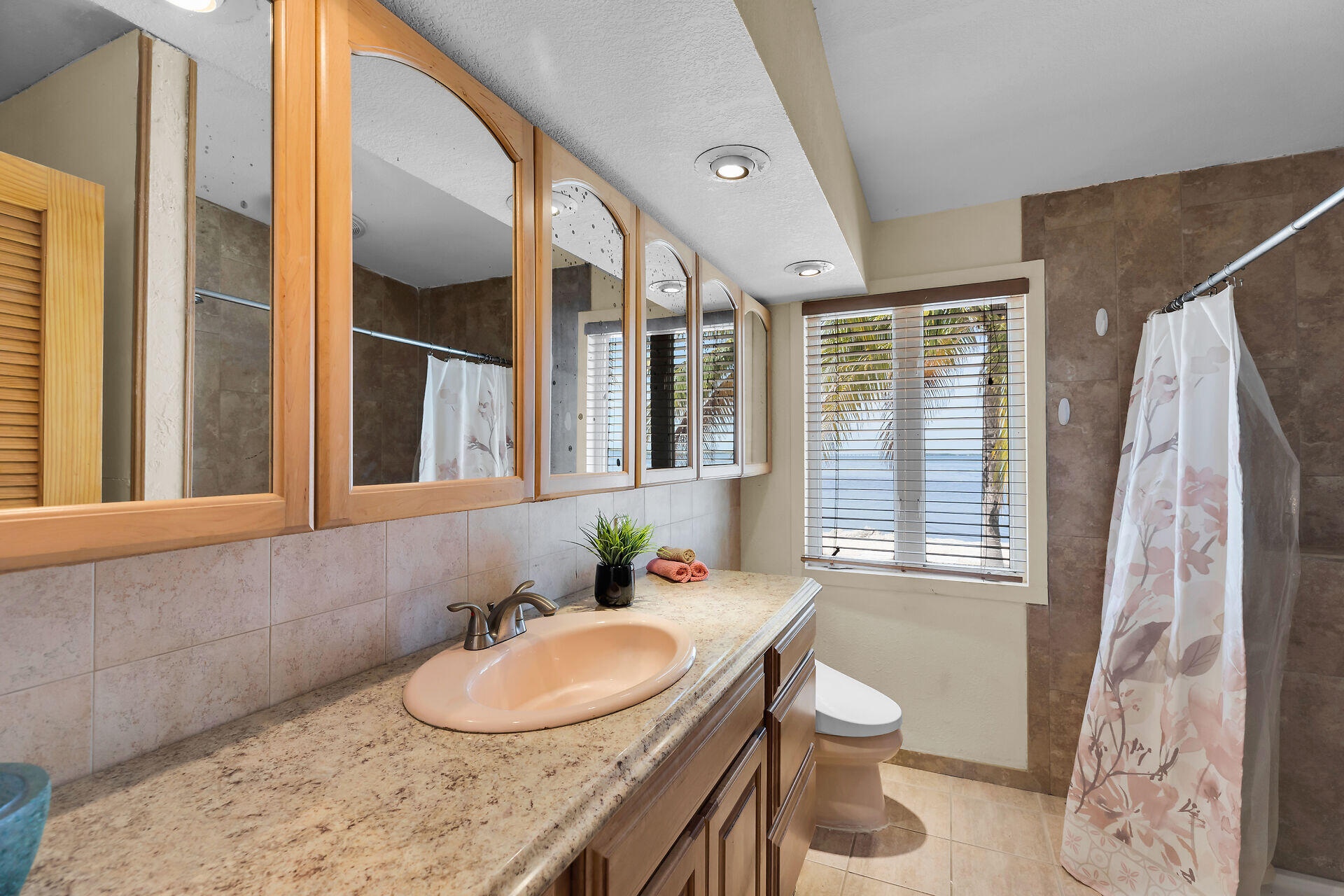 31364 Avenue J Property Photo 18