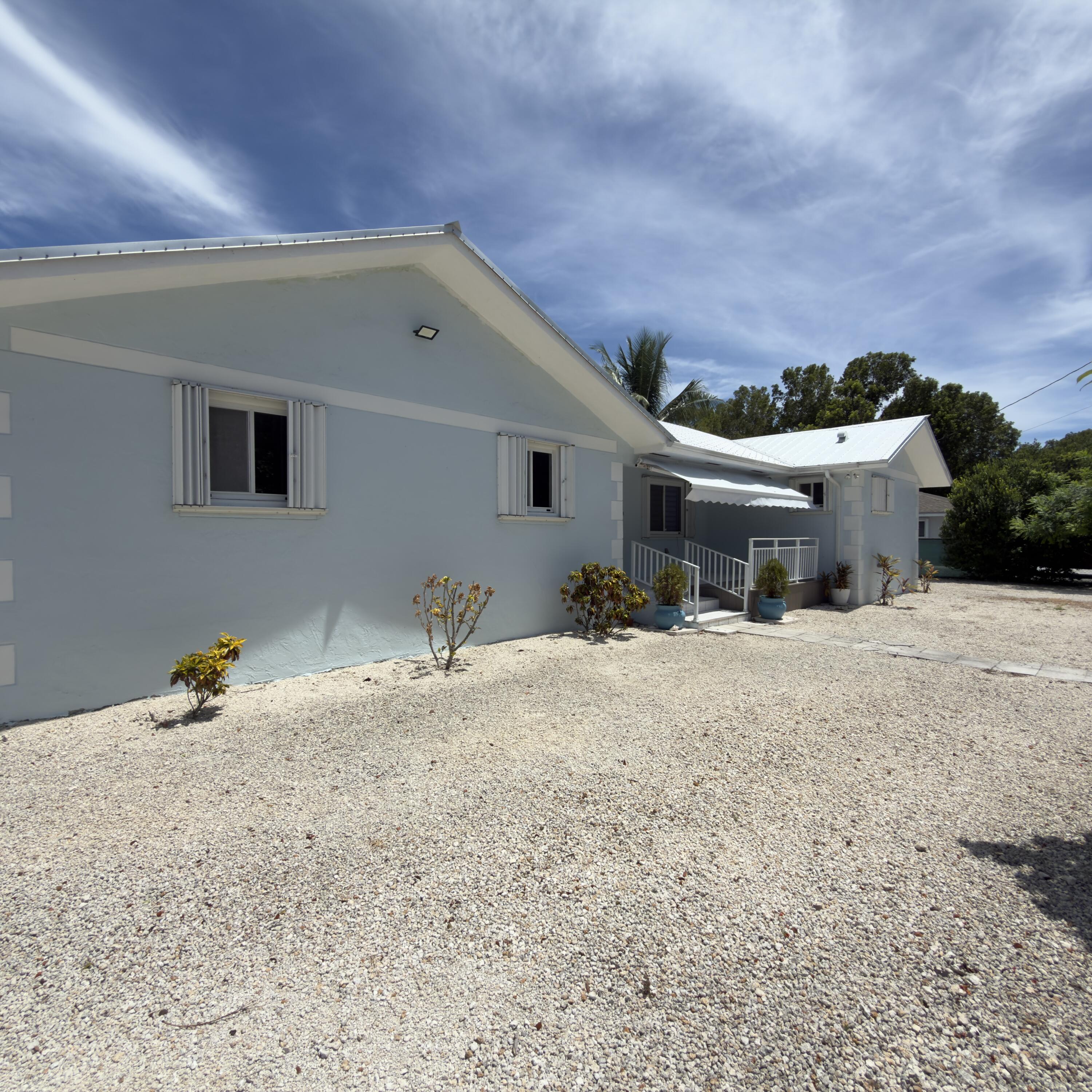 101 Marina Avenue Property Photo 3