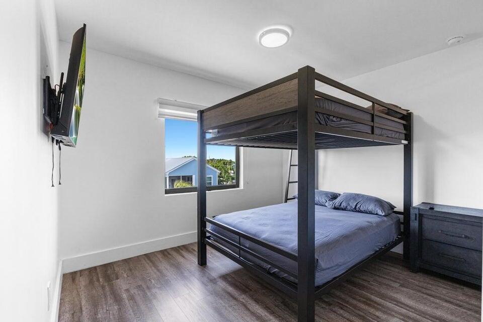31490 Avenue F Property Photo 10