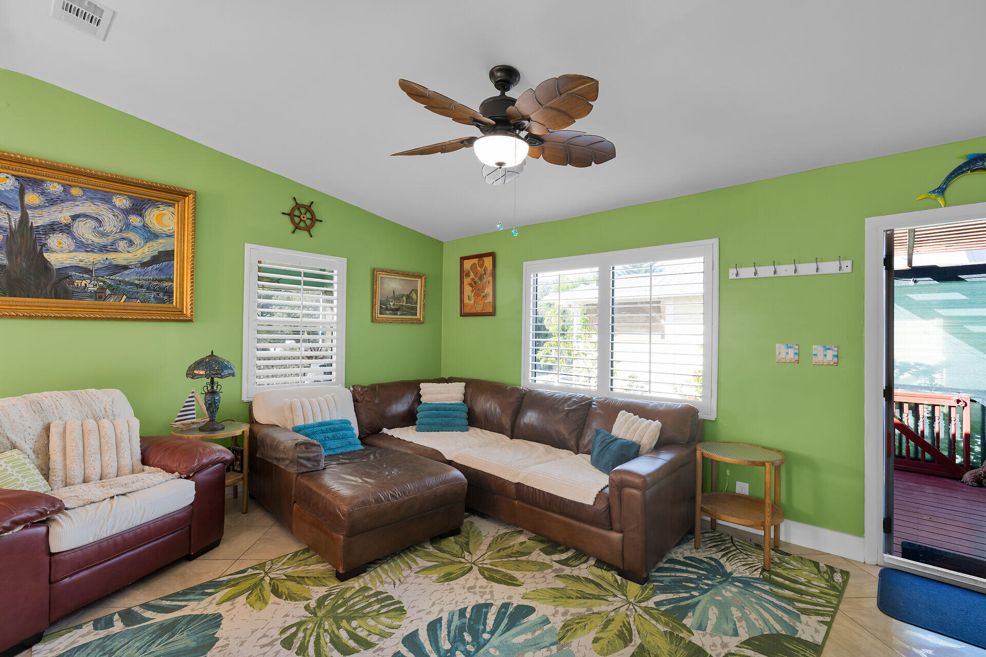 29313 Coconut Palm Drive Property Photo 11