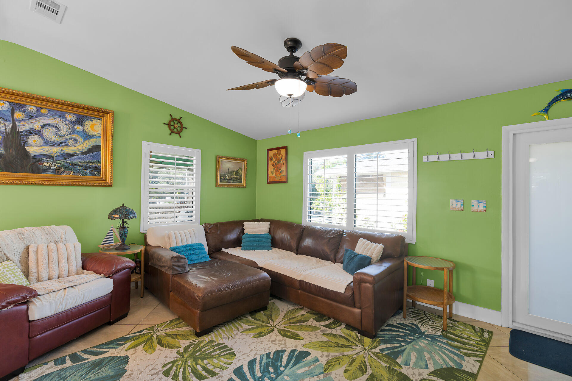 29313 Coconut Palm Drive Property Photo 12
