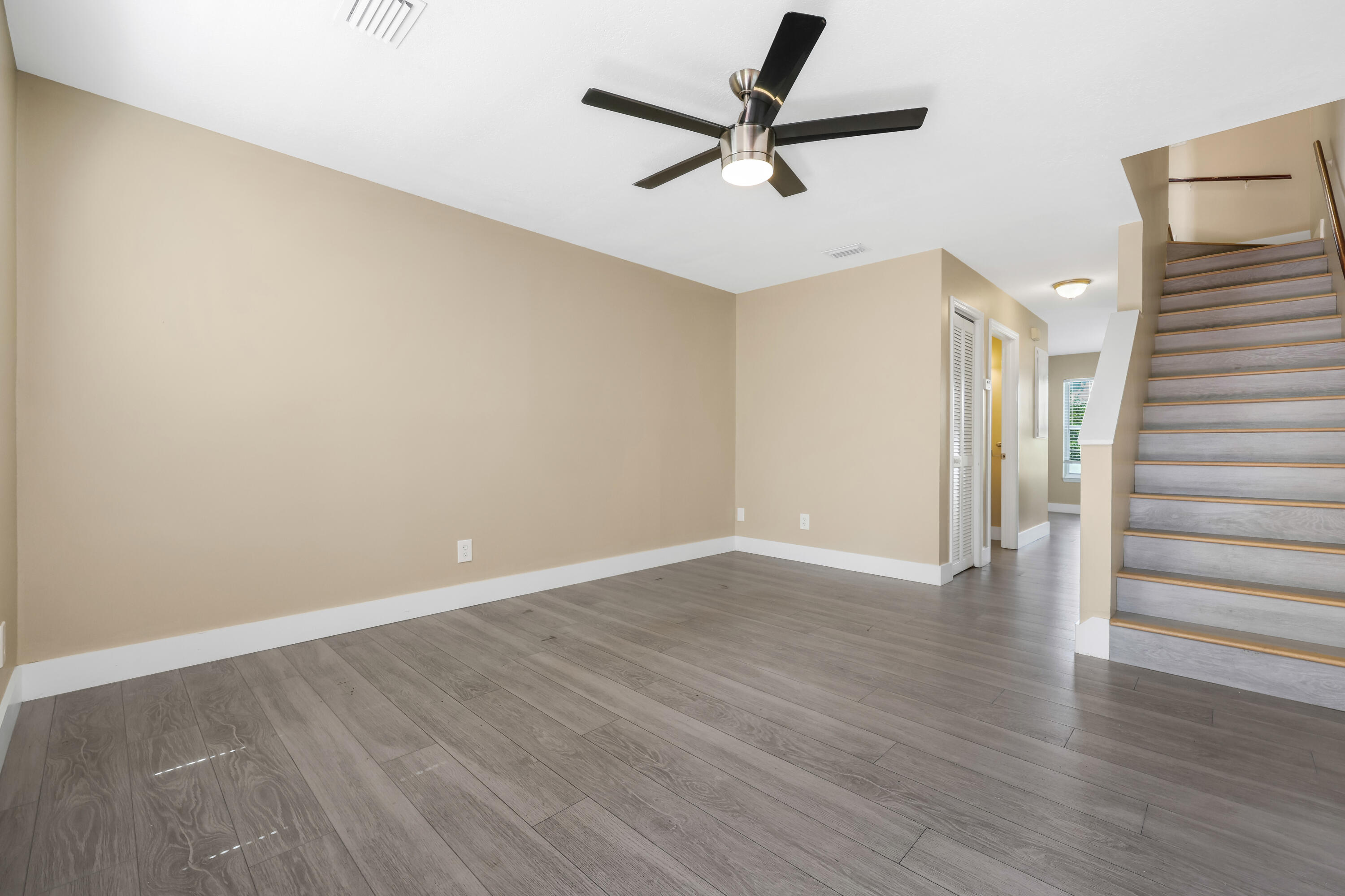 3075 Flagler Avenue Unit 12 Property Photo 7