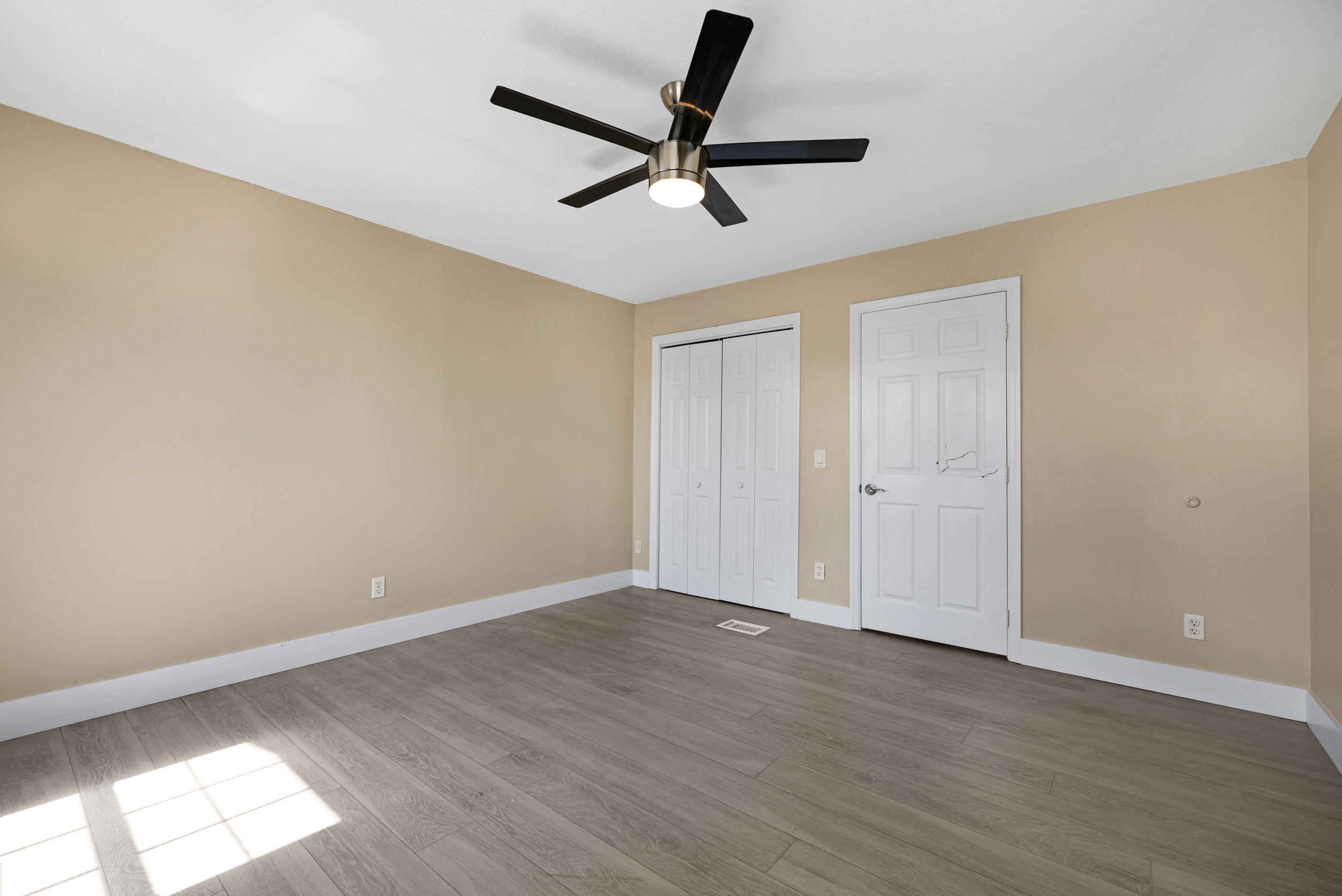 3075 Flagler Avenue Unit 12 Property Photo 31