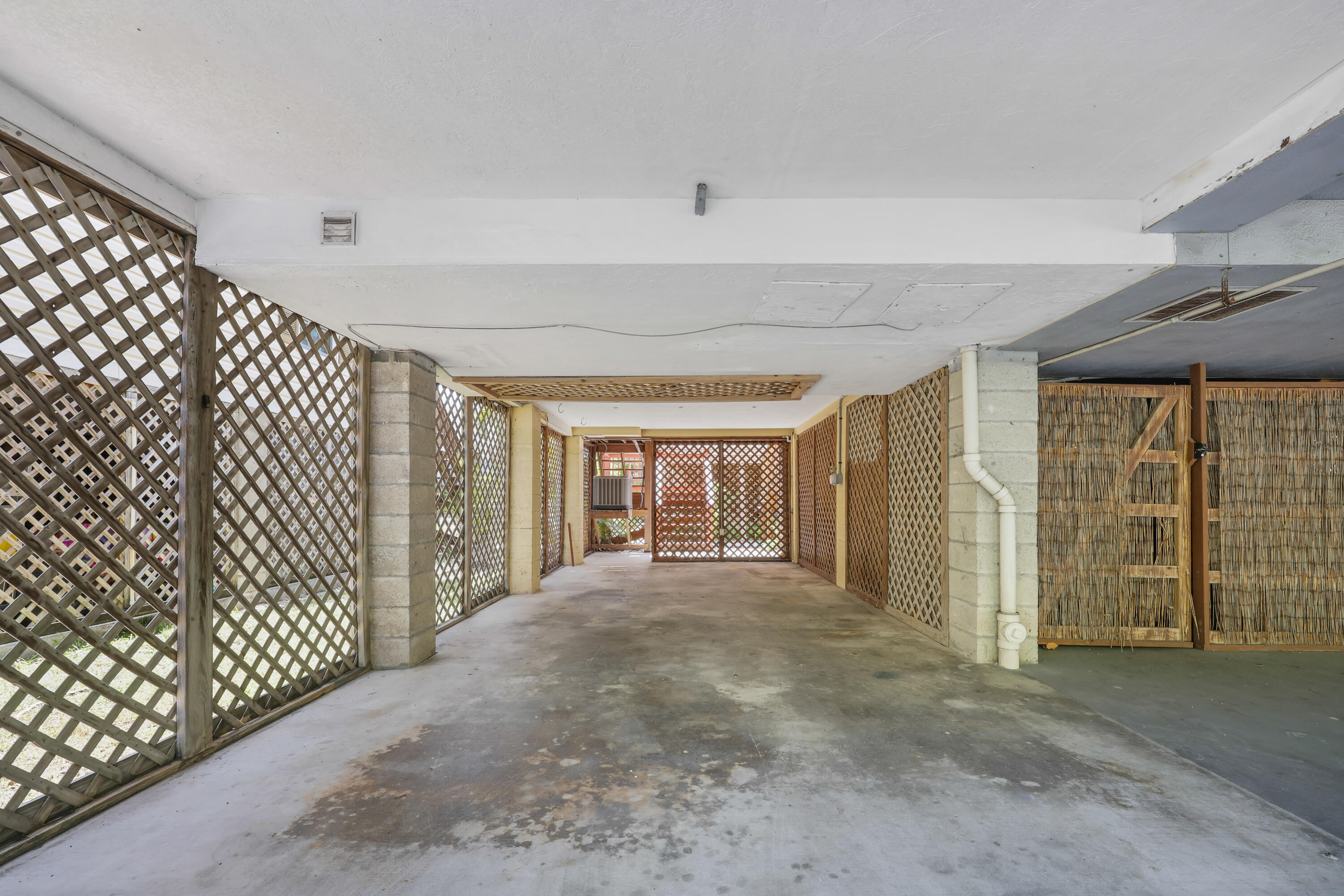 3075 Flagler Avenue Unit 12 Property Photo 43
