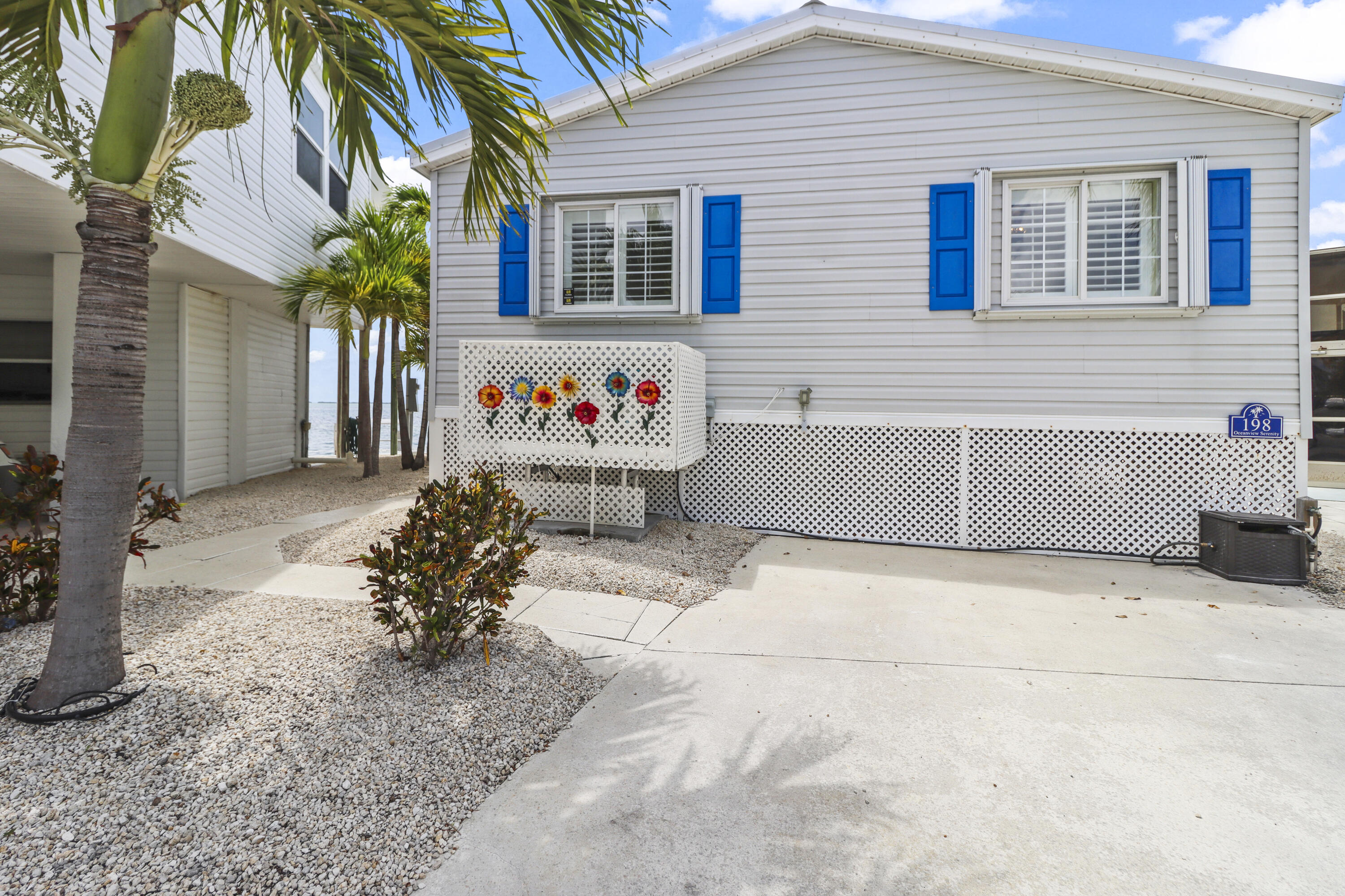 701 Spanish Main Drive 198 Property Photo 14