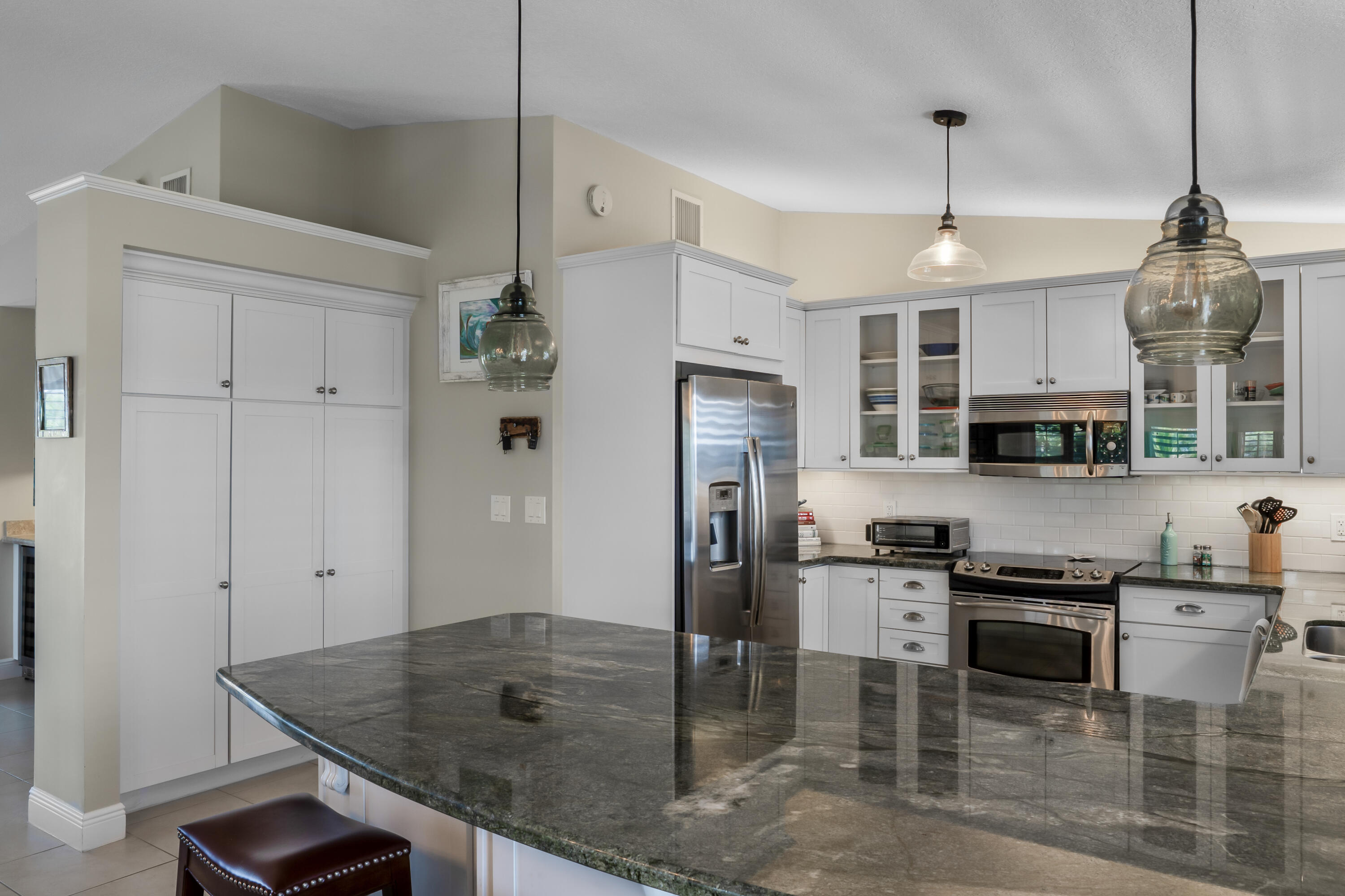 148 Giardino Drive Property Photo 11
