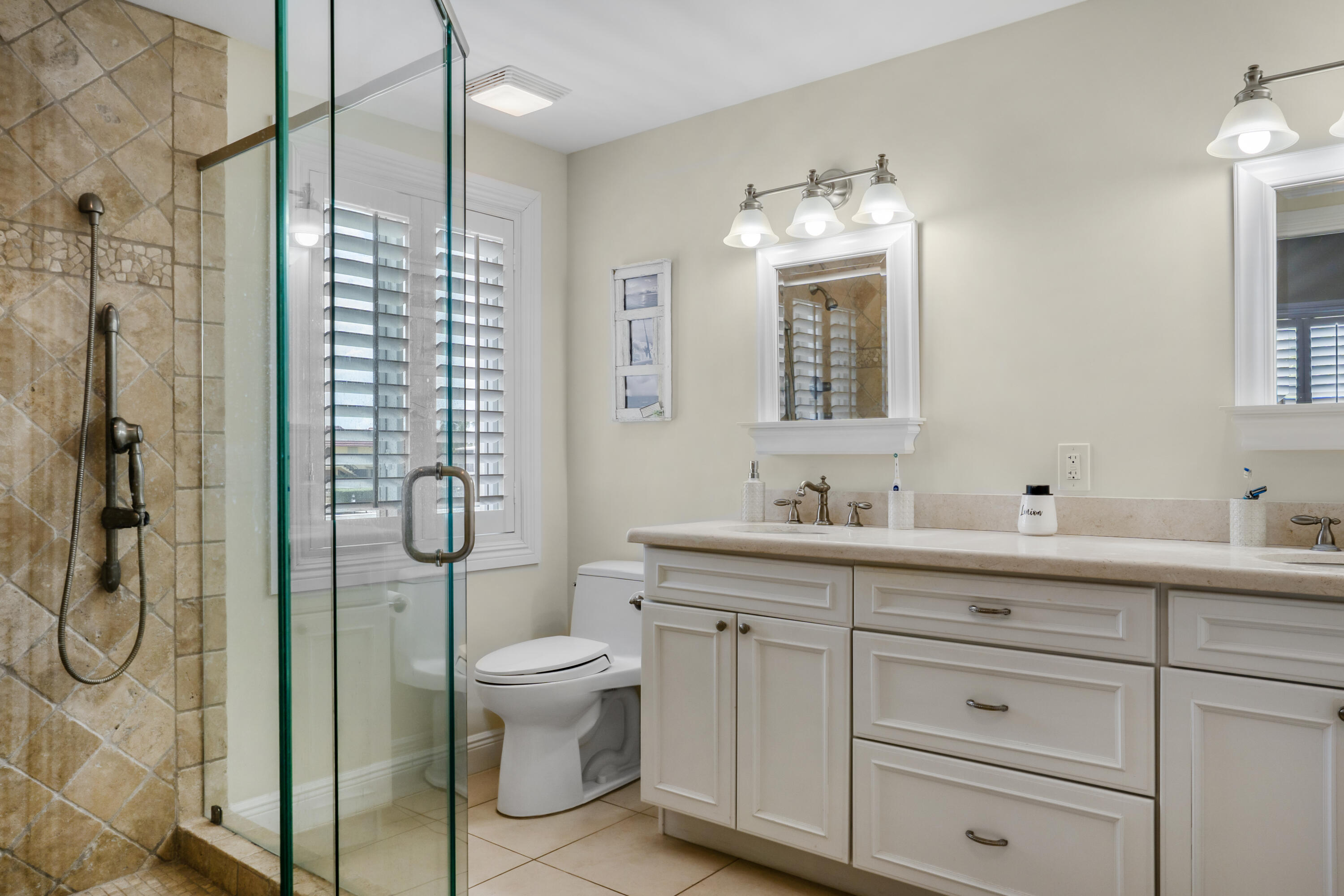 148 Giardino Drive Property Photo 24