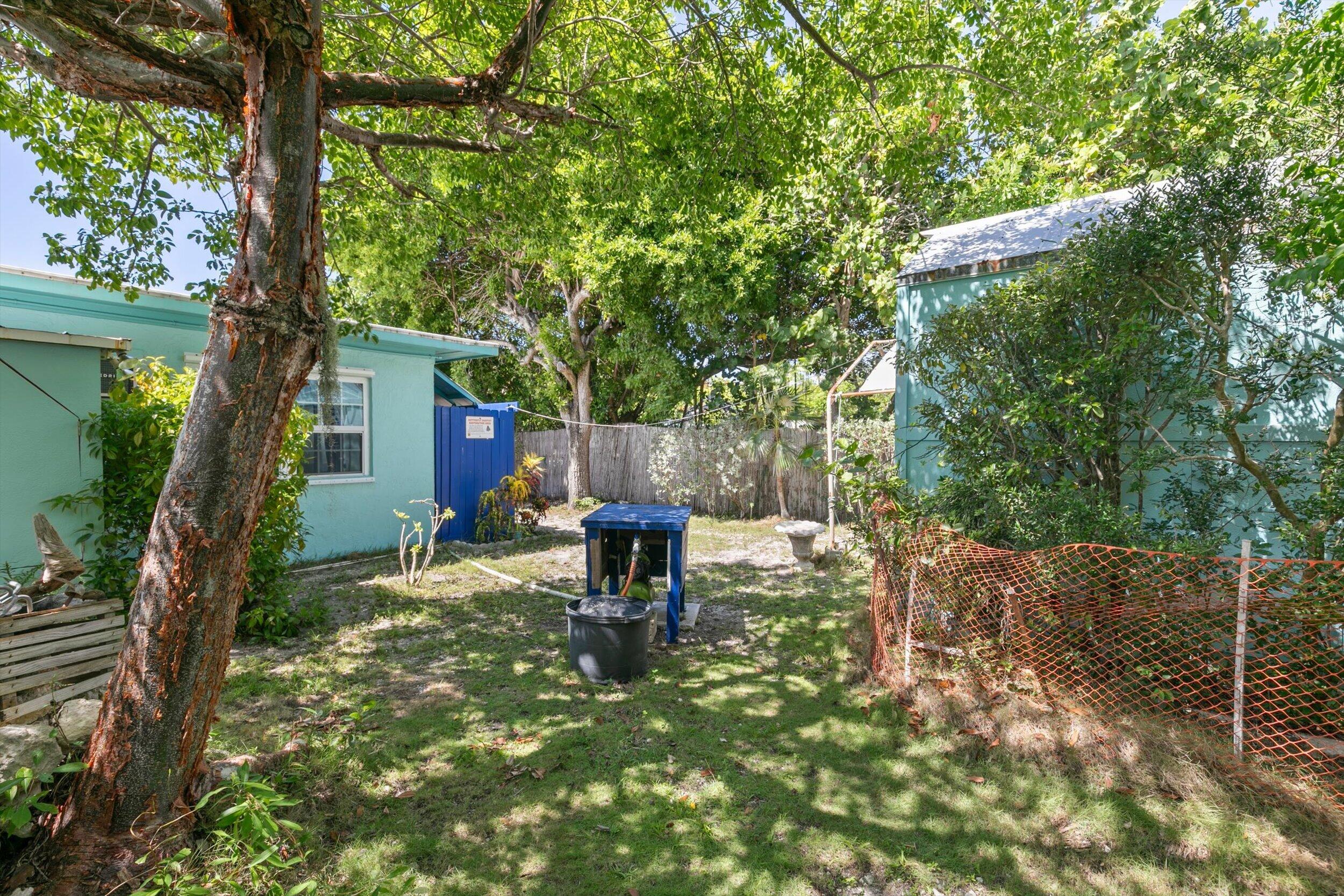 2828 Central Avenue Property Photo 14