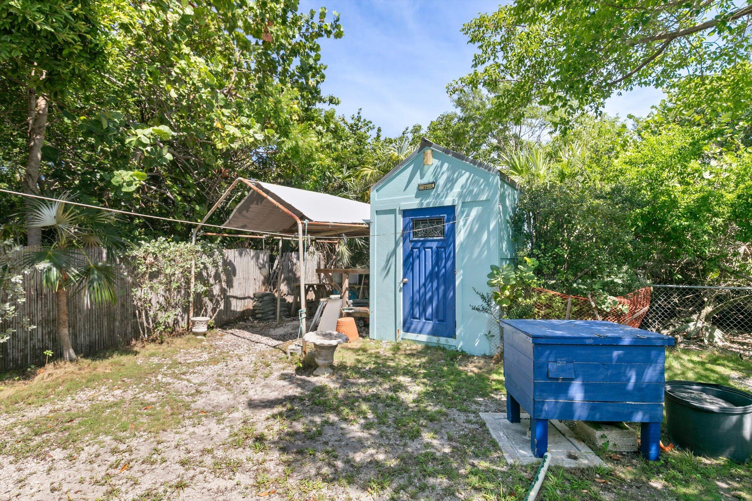 2828 Central Avenue Property Photo 20