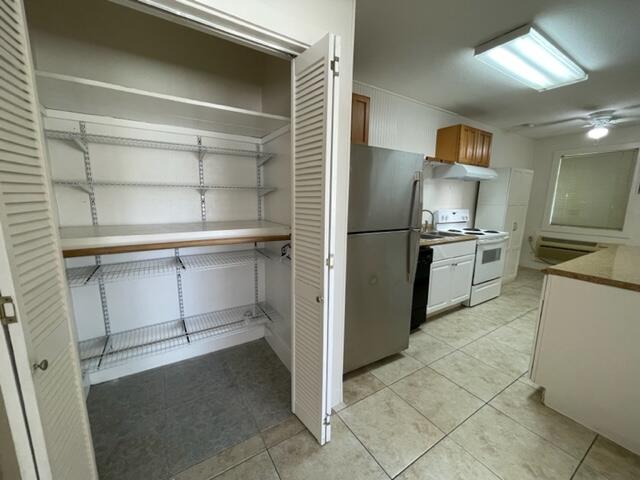 6440 2nd Street Unit 8 Property Photo 2