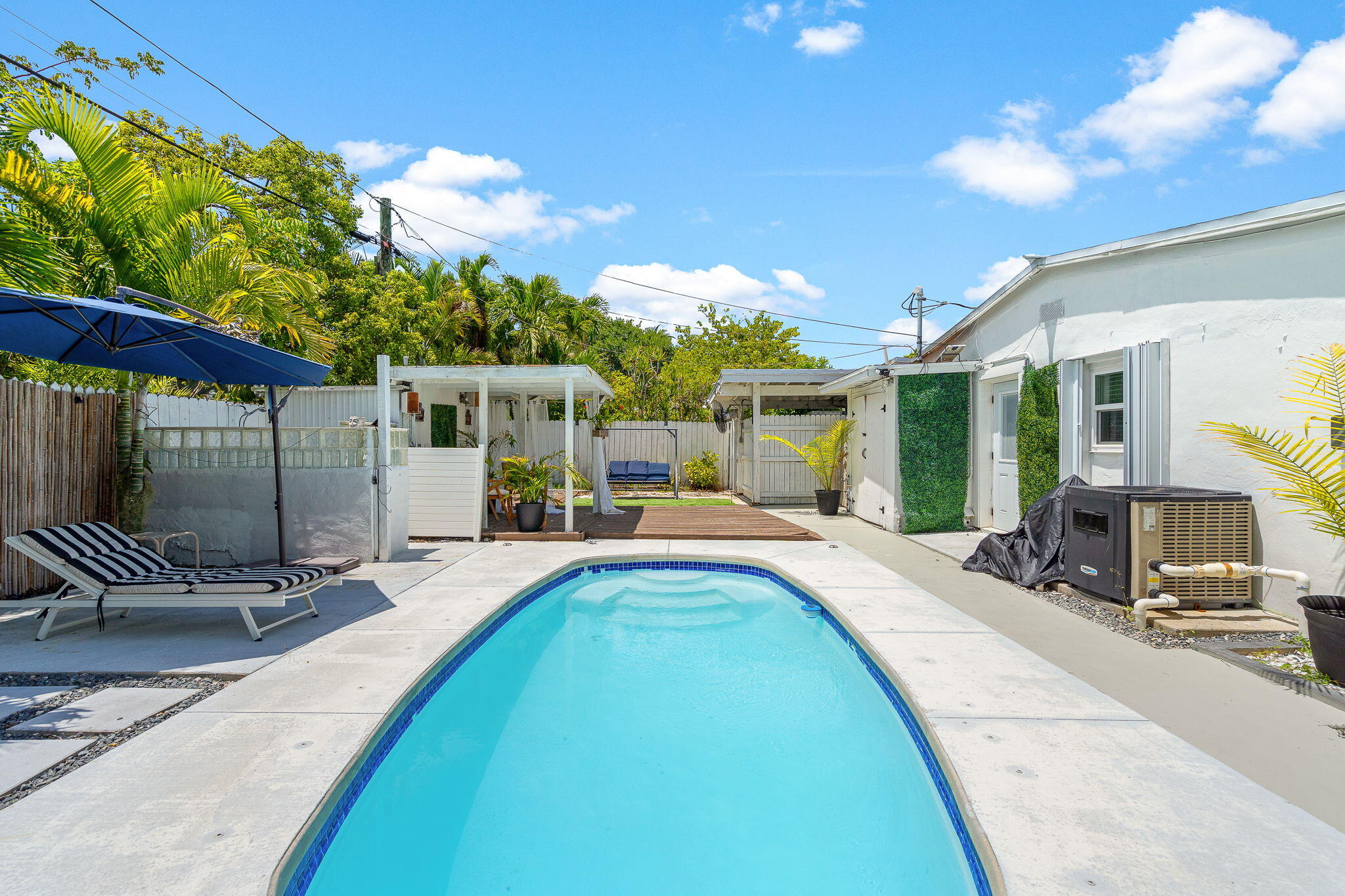 1300 Ashby Street Property Photo 26