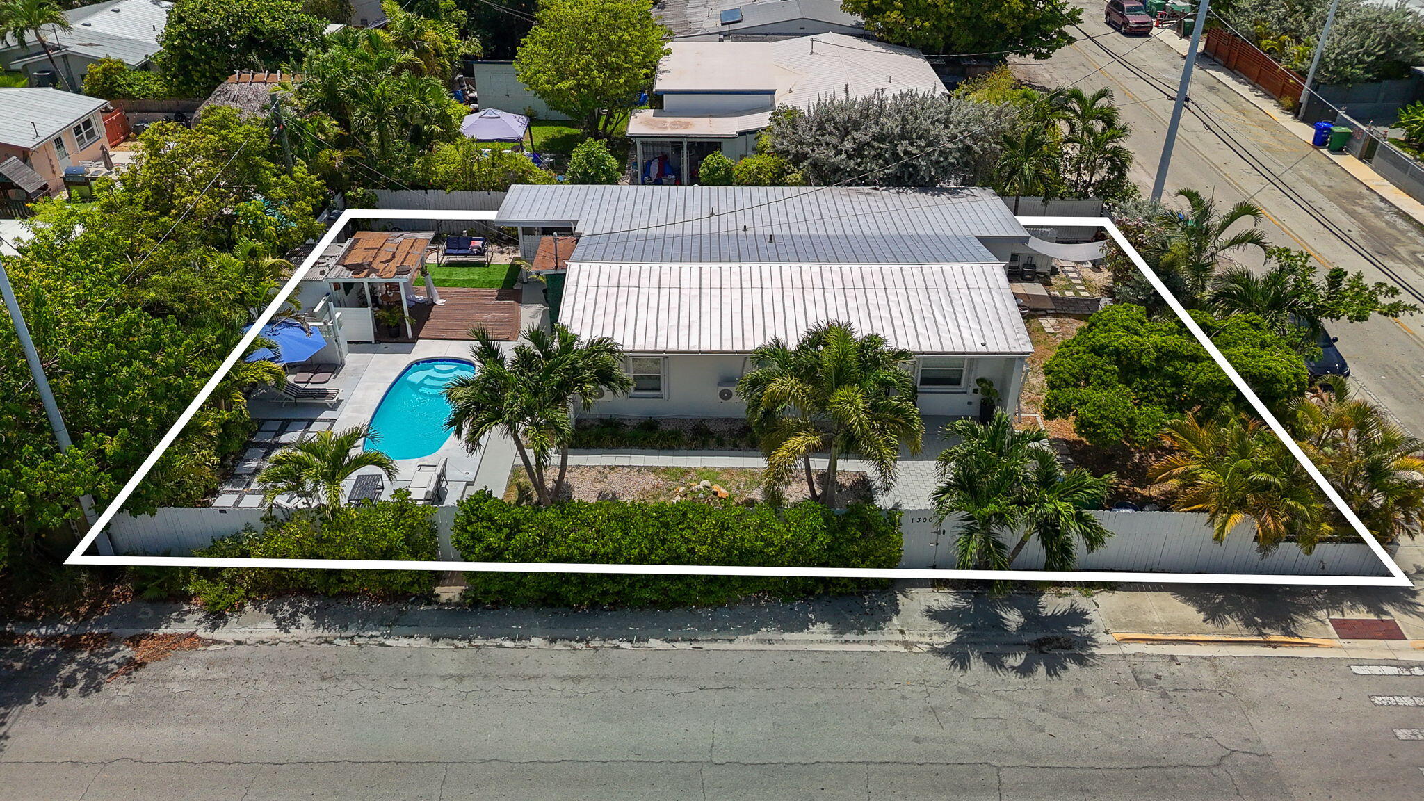 1300 Ashby Street Property Photo 49