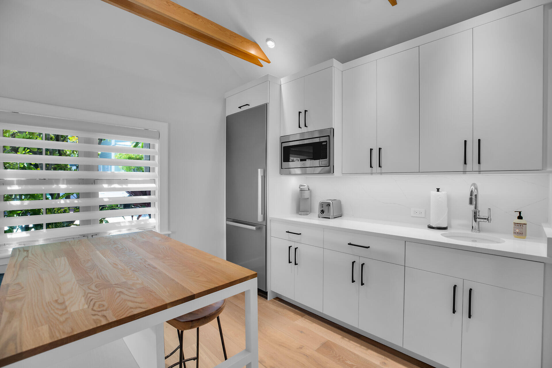 411 Louisa Street Property Photo 58