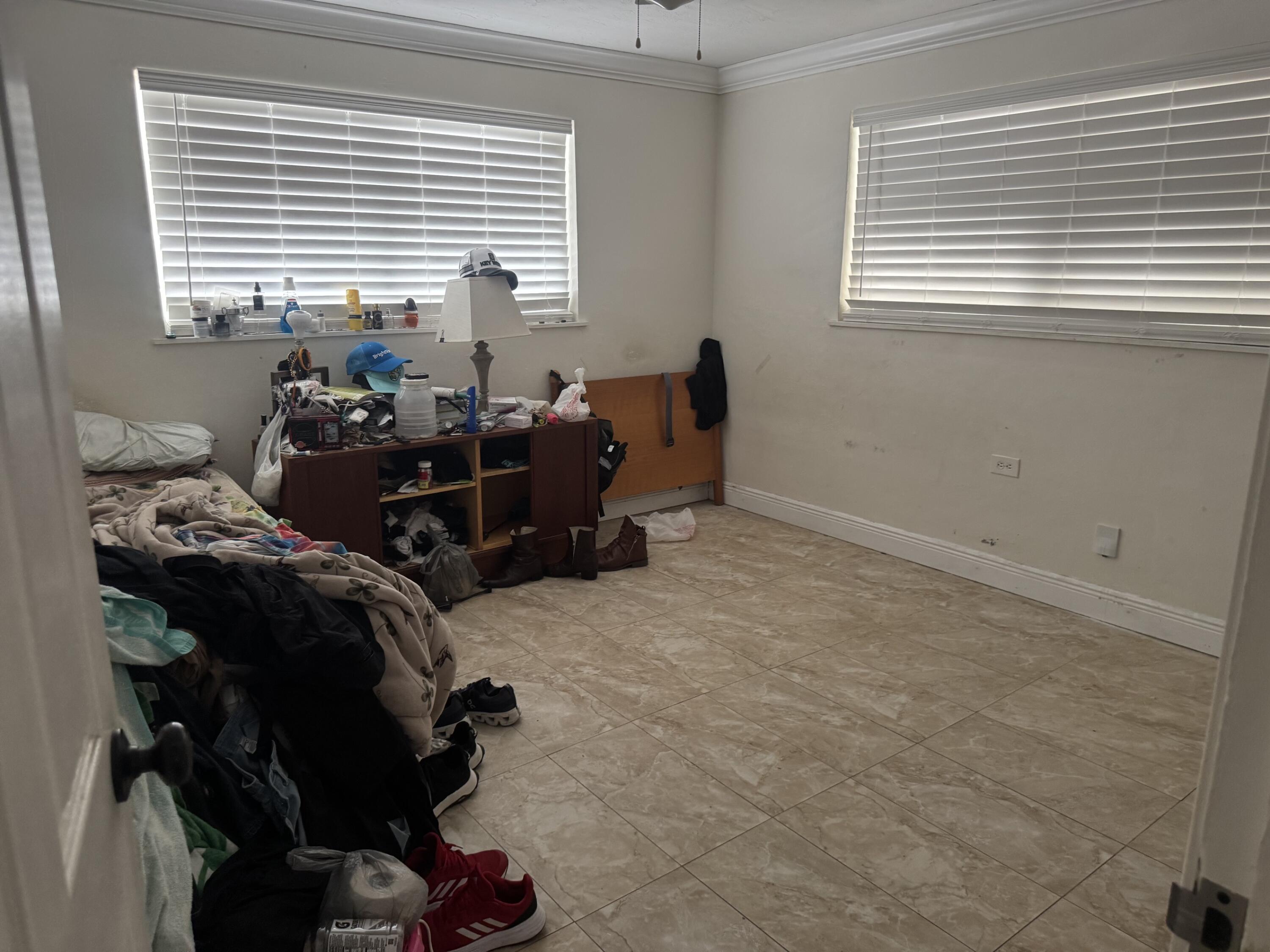285 A 66th Street A & B Property Photo 8