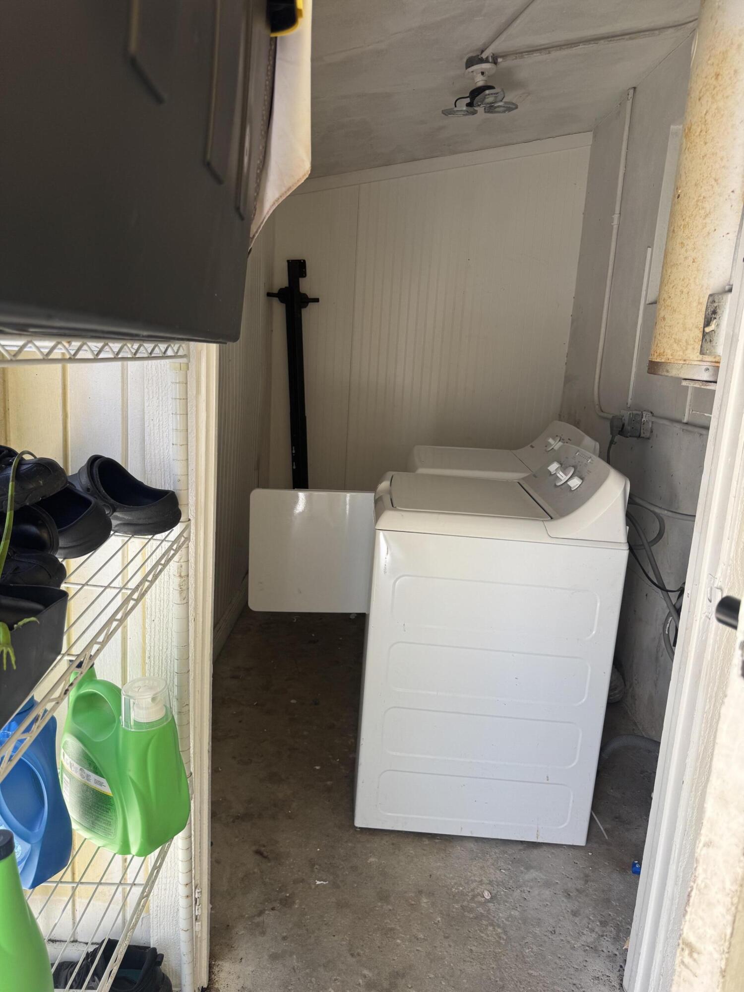 285 A 66th Street A & B Property Photo 10