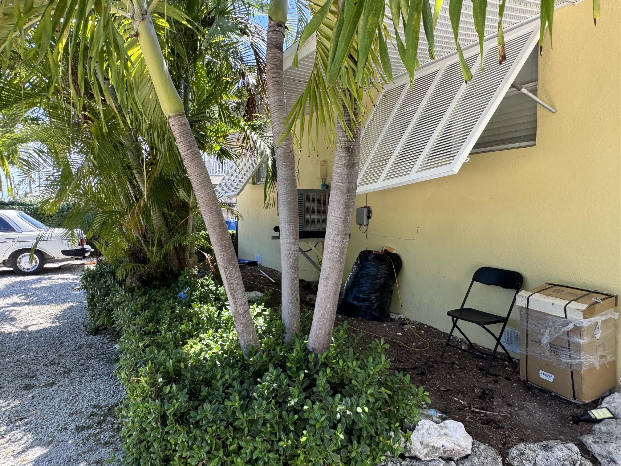 285 A 66th Street A & B Property Photo 22