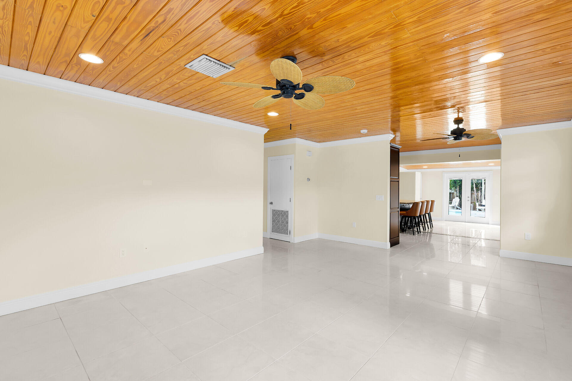 8055 Tuna Drive Property Photo 32