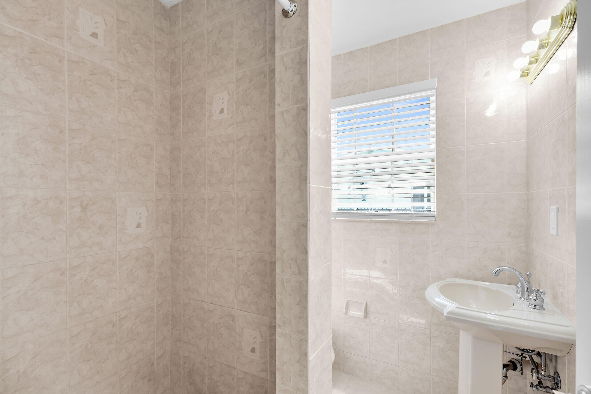 8055 Tuna Drive Property Photo 57