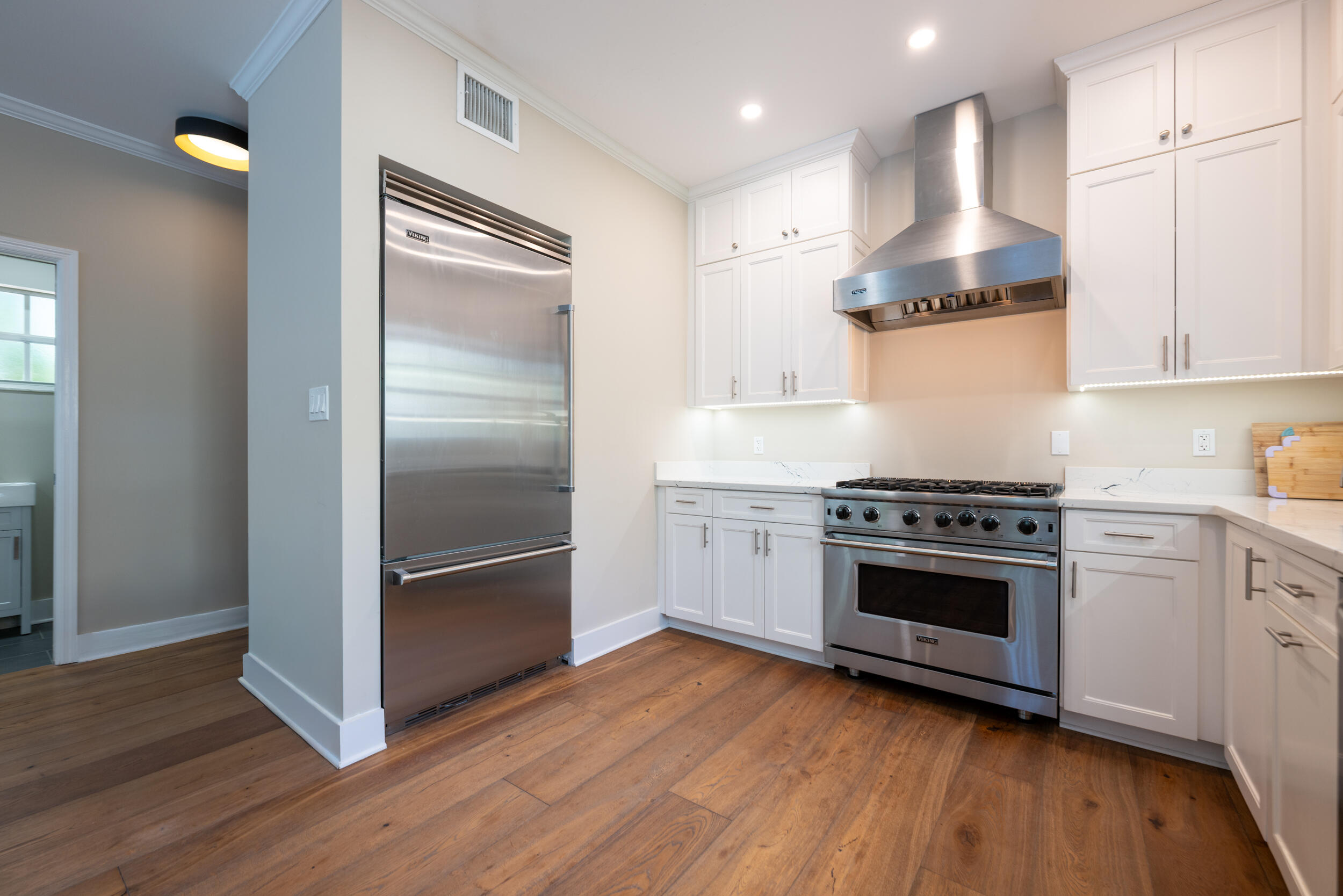 1427 Washington Street Property Photo 7